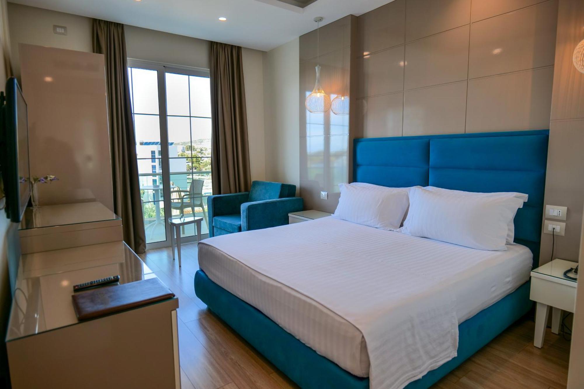 Hotel Luxury Ksamil Exterior photo